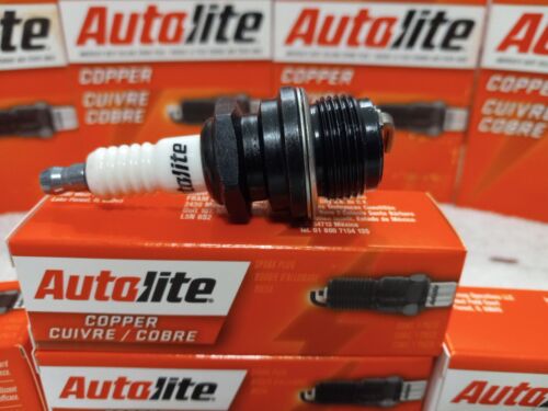 Four Spark Plugs Autolite 3076 7/8" thread Ford Model A and Most Vintage Tractor